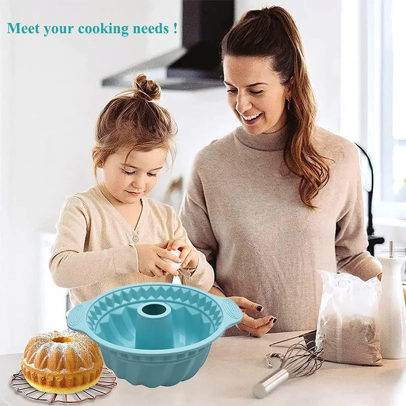 LMETJMA 9.5 Inch Silicone Fluted Pans Non-stickFluted Cake Pan with Sturdy Handle Kitchen Bundt Cake Baking Molds JT366