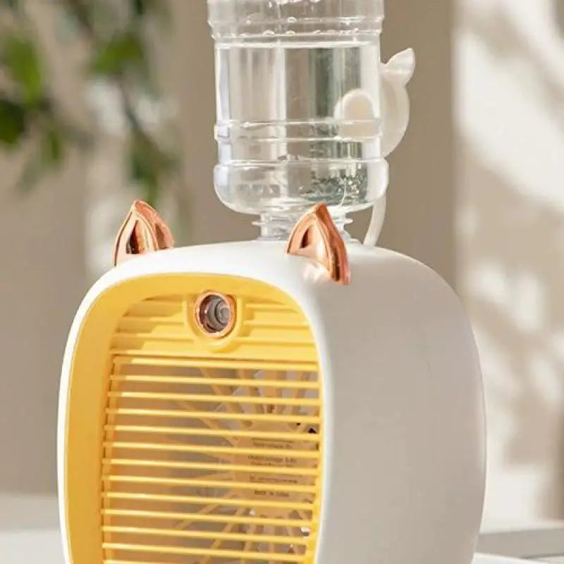 Mini USB Rechargeable Desk Fan with Mister, 3-Speed Portable Cooling Fan, Battery-Powered for Home, Office, Travel