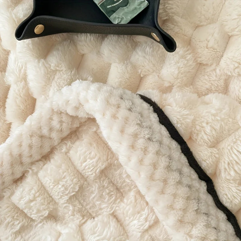 Blanket  for Bed - Cozy Warm Fuzzy Blankets for Women, Plush Large Fleece Throws for Girls
